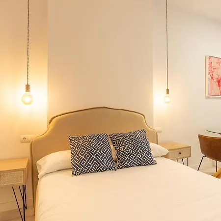Urbe10 Plaza De La Constucion Premium Loft * Málaga